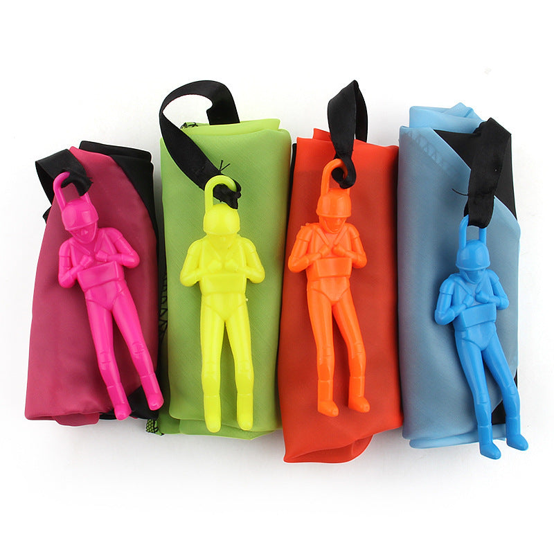 Cross-border Amazon children's hand-thrown parachute toy soldier parachute children's outdoor square kindergarten toys